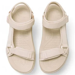 Sandalias planas Mustang tornado beige estilo trekking