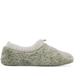 Zapatillas casa Querol verdes de pelito y ribete cerradas por detrás